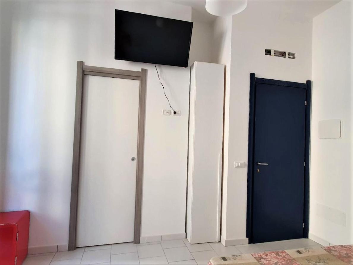 Affittacamere Casa Cynda Follonica Exteriér fotografie